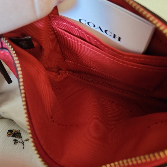 Coach Pebbled Leather Wristlet in Electric Red - Picture 3 of 3